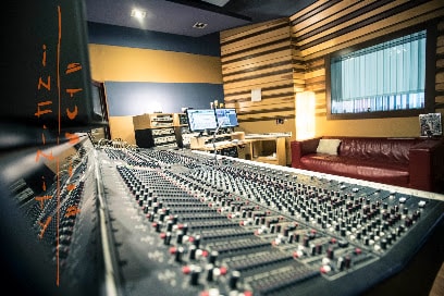 Infinity Estudios, estudio de grabación en Madrid